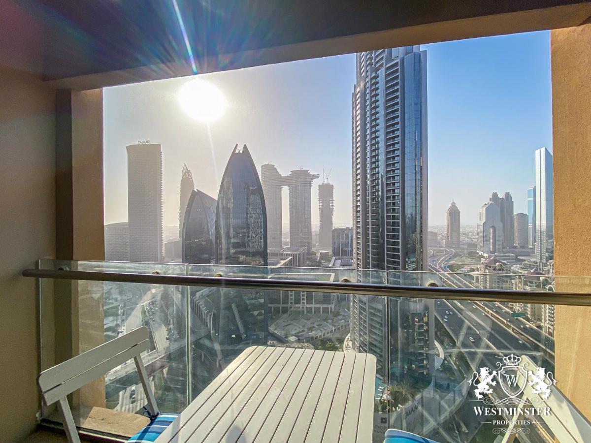 Westminster Dubai Mall ภายนอก รูปภาพ View from a balcony