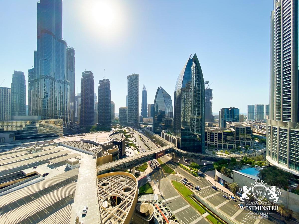 Westminster Dubai Mall ภายนอก รูปภาพ View of the Business Bay skyline