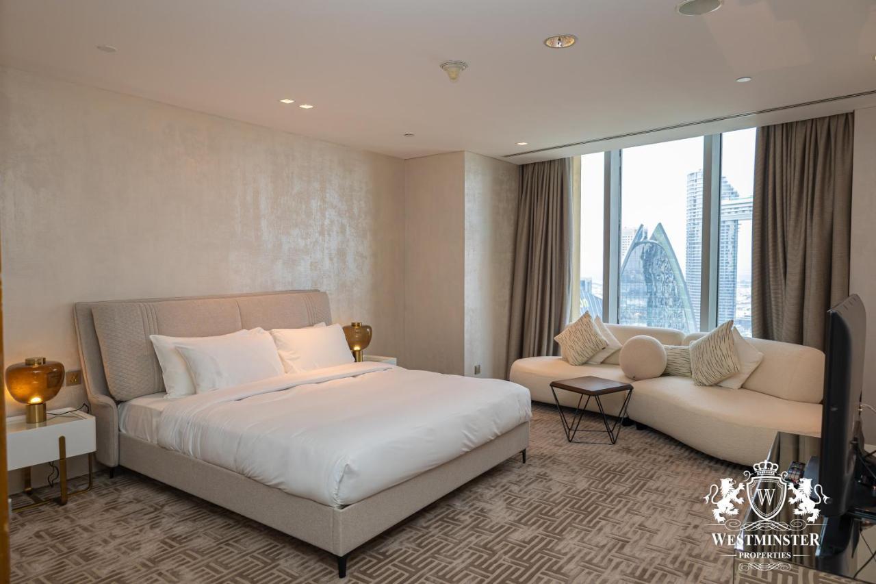 Westminster Dubai Mall ภายนอก รูปภาพ A bedroom at the Westin Dubai