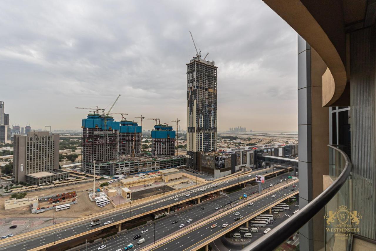 Westminster Dubai Mall ภายนอก รูปภาพ View of Al Wasl from the 1001 Nights Hotel
